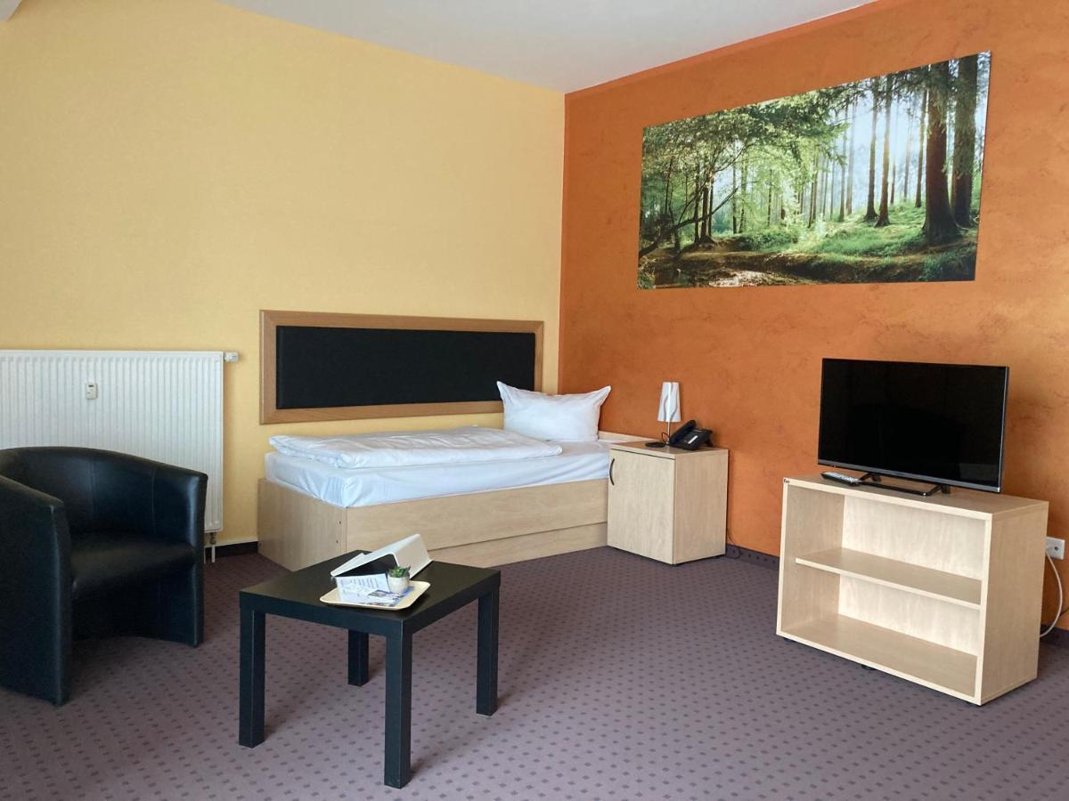 Hotel Am Heidepark Dippoldiswalde Buitenkant foto